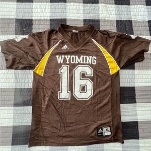 Adidas Wyoming Cowboys Brown and White Football Jersey Size Youth XL 18/20